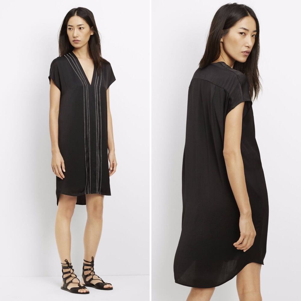 Vince Embroidered Front V-Neck Shift Dress Black Size 4 Minimalist Relaxed Fit - Picture 1 of 16